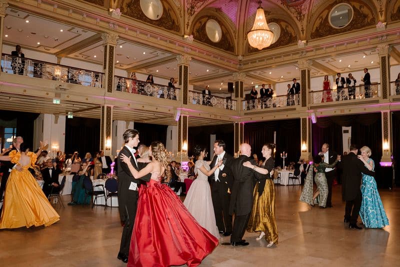 Tulips Ball — grand ballroom