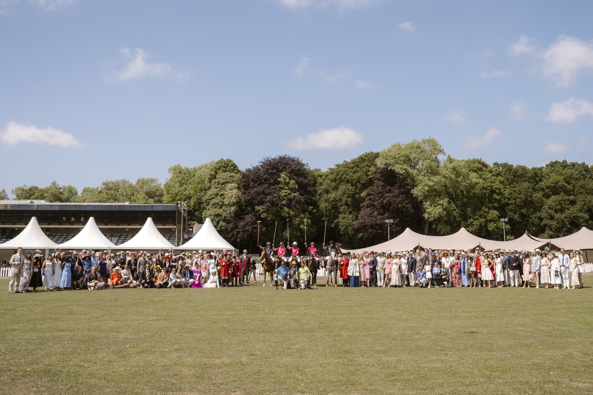 Crowd at the ball